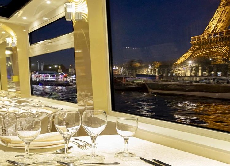 Eiffel Croisières: Uitzonderlijke lunches en diners op de Seine