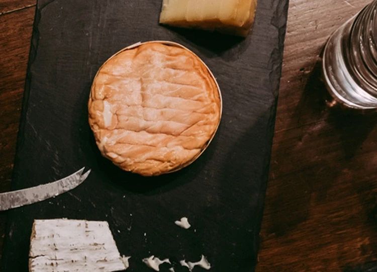 Paroles de Fromagers: Proeverij- en Caseologieworkshops in Parijs
