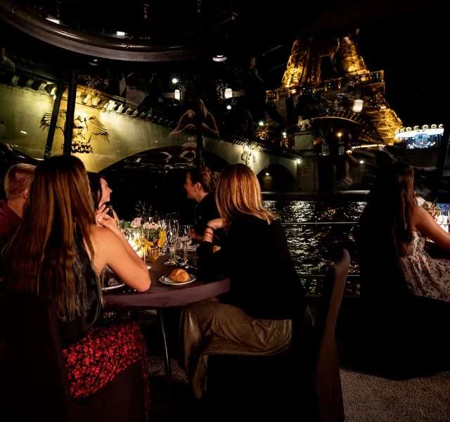 Dîner Croisière Service Premier, photo 1