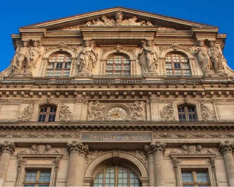 Visite Guidée des Secrets des façades du Louvre, photo 3