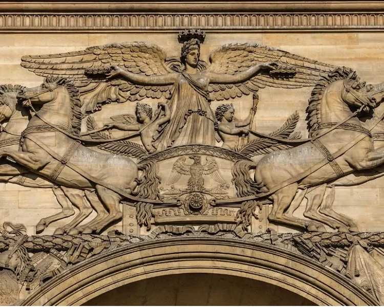 Visite Guidée des Secrets des façades du Louvre, photo 2