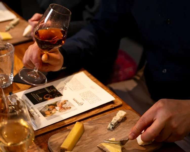 Atelier Dégustation Improbable : Thés & Fromages, photo 1