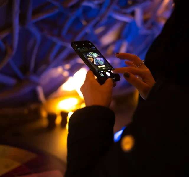 Visite Immersive aux Caves Louvre & Dégustation, photo 1