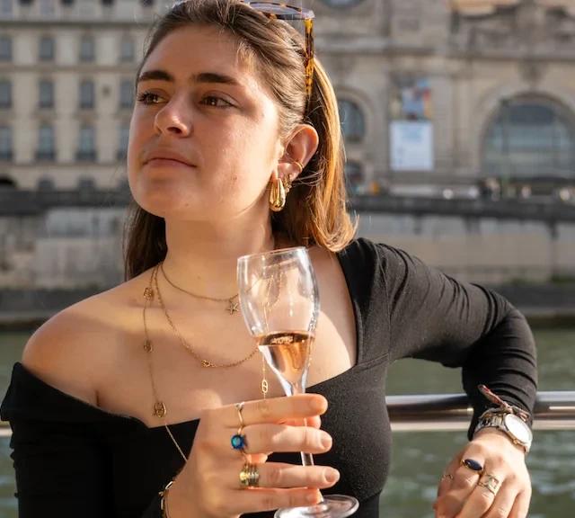 Croisière Dégustation de Champagne sur la Seine, photo 3