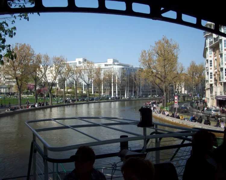رحلة بحرية مروية على قناة سان مارتان, photo 3