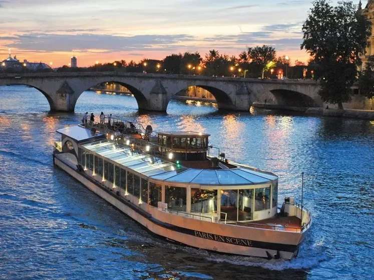 Kerst Dinercruise, photo 1